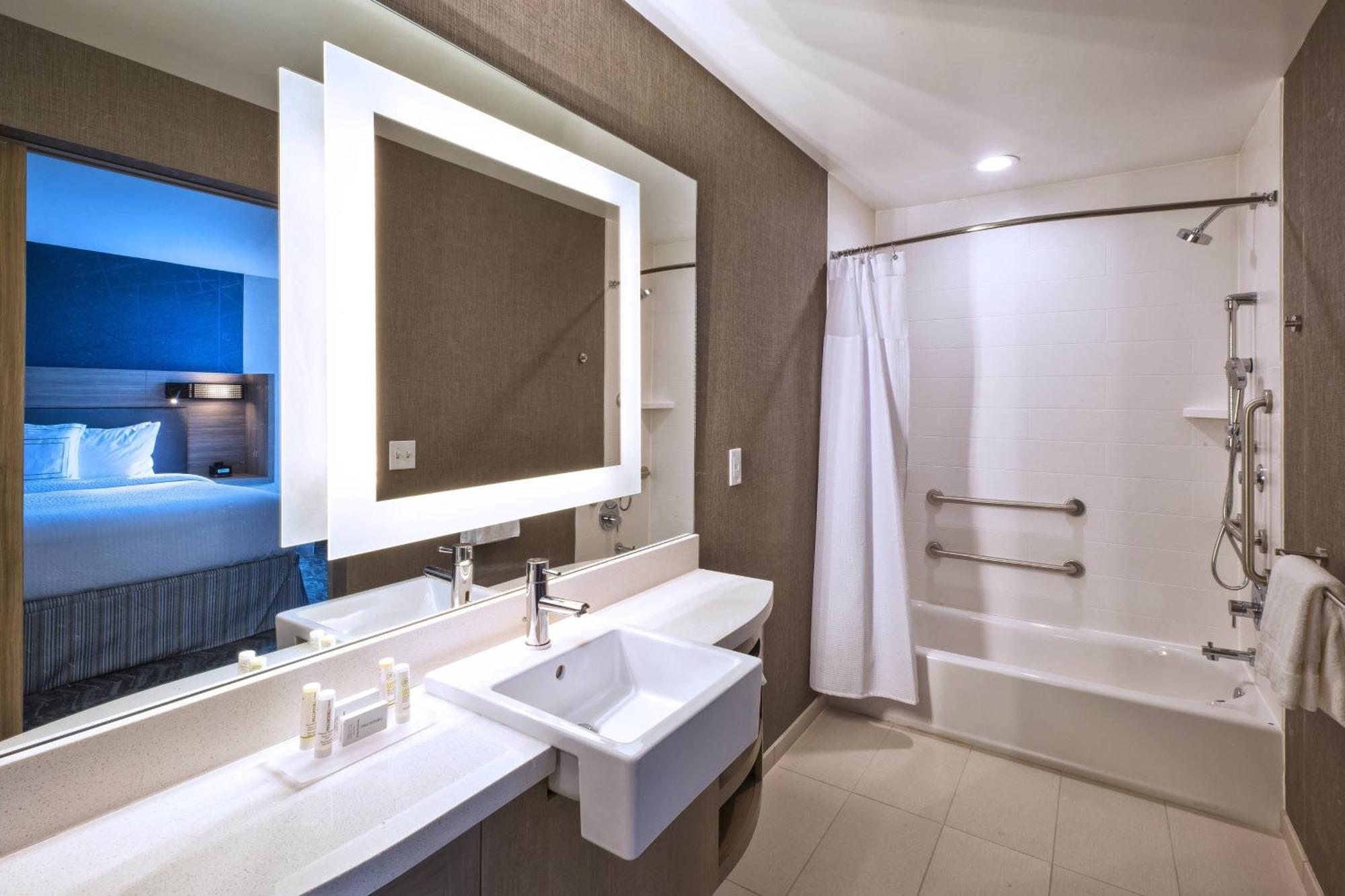 Springhill Suites By Marriott St. Joseph Benton Harbor Eksteriør bilde
