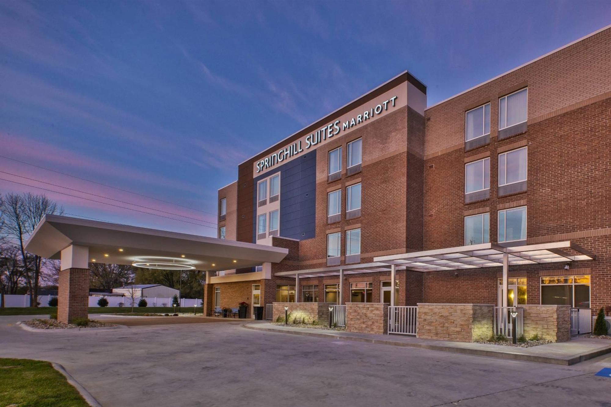 Springhill Suites By Marriott St. Joseph Benton Harbor Eksteriør bilde